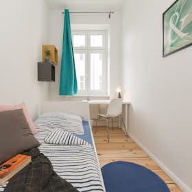 WG-Zimmer for rent for 600 € per month in Berlin, Hoffmannstraße