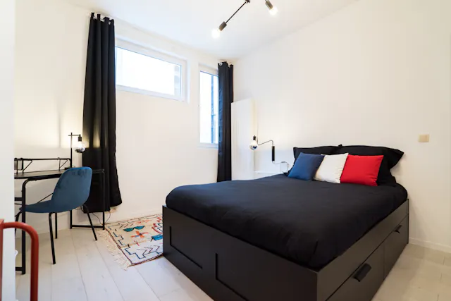Private room in Rue Dethy, Saint-Gilles (987987) room image 1