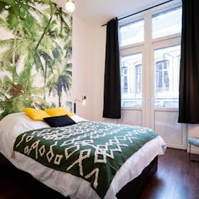 Chambre privée à louer pour 645 €/mois à Liège, Rue Hors Château
