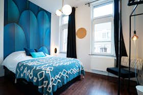 Отдельная комната сдается в аренду за 590 € в месяц в Liège, Rue Hors Château