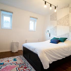 Приватна кімната за оренду для 620 EUR на місяць у Liège, Rue Hors Château