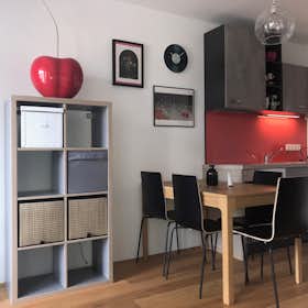 Apartment for rent for €1,463 per month in Vienna, Erzherzog-Karl-Straße