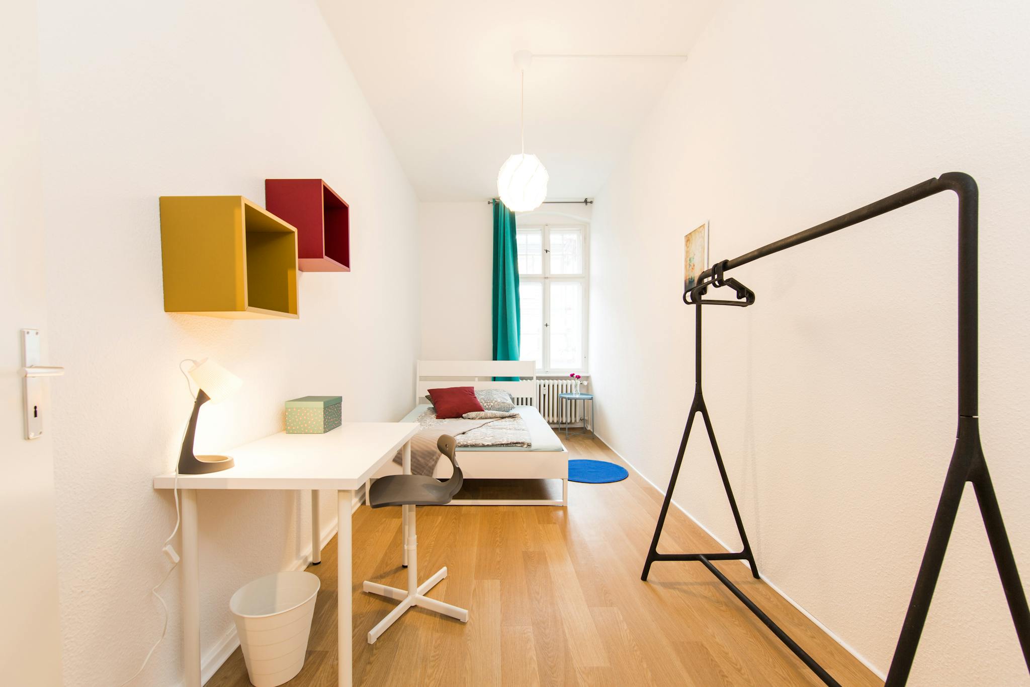 Warmbrunner Straße, Berlin preview