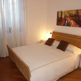 Appartamento for rent for 1.100 € per month in Biassono, Via dell'Olmo
