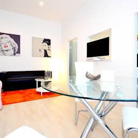 Apartment for rent for €2,570 per month in Vienna, Mauthnergasse