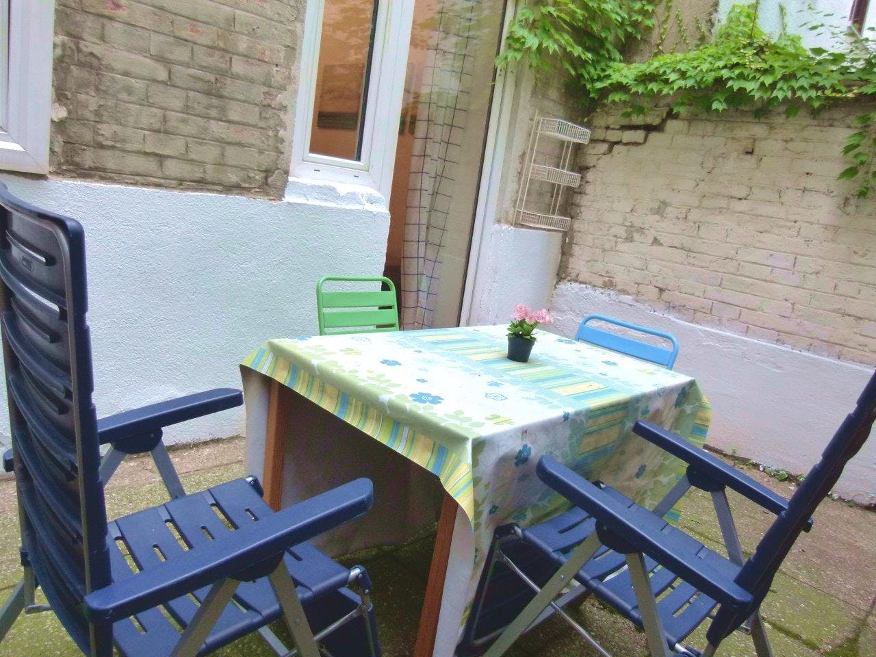 Rötzergasse, Vienna preview