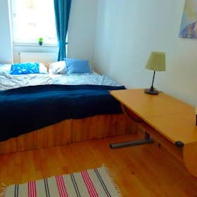 Private room for rent for €450 per month in Vienna, Rötzergasse