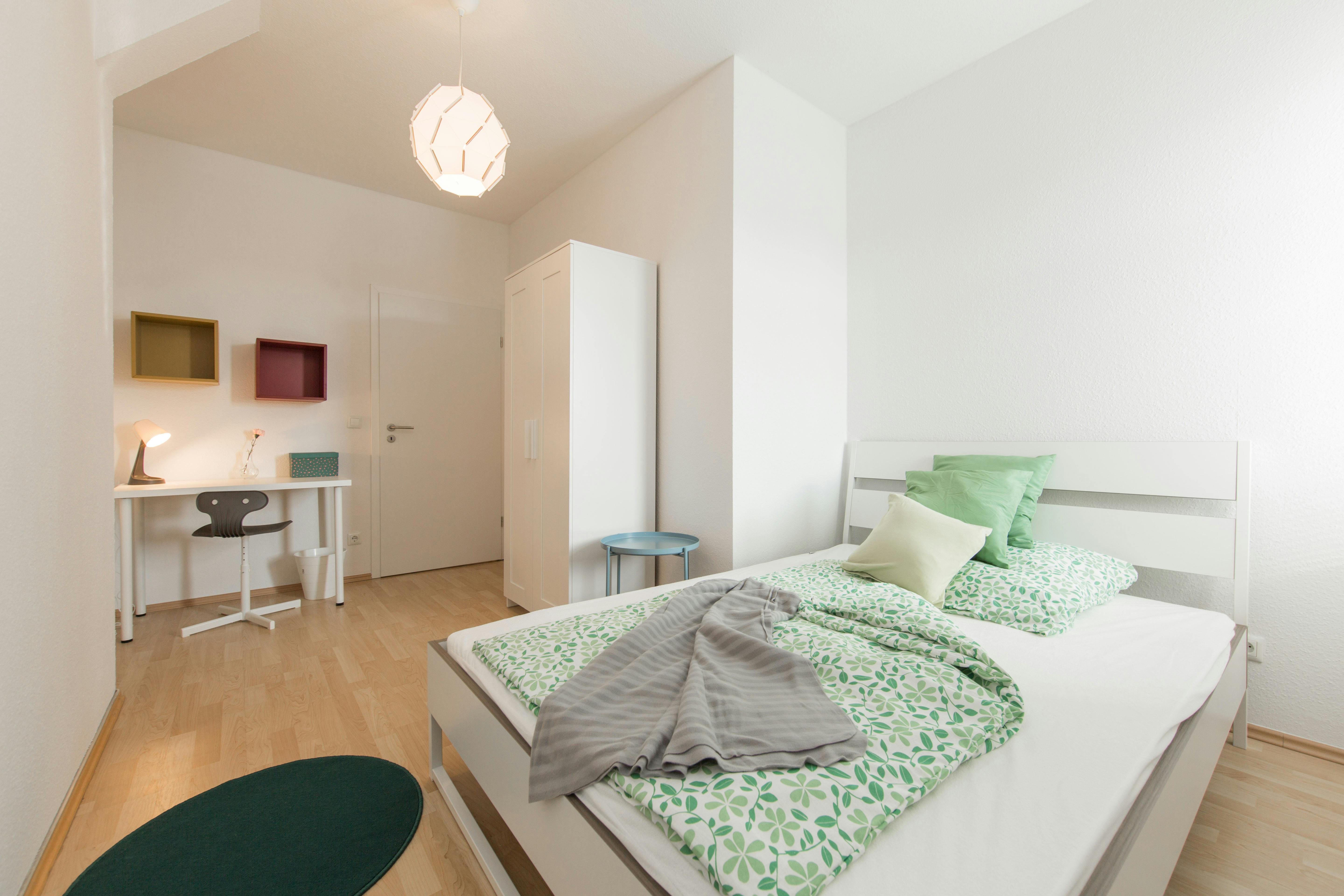 Kantstraße, Berlin preview