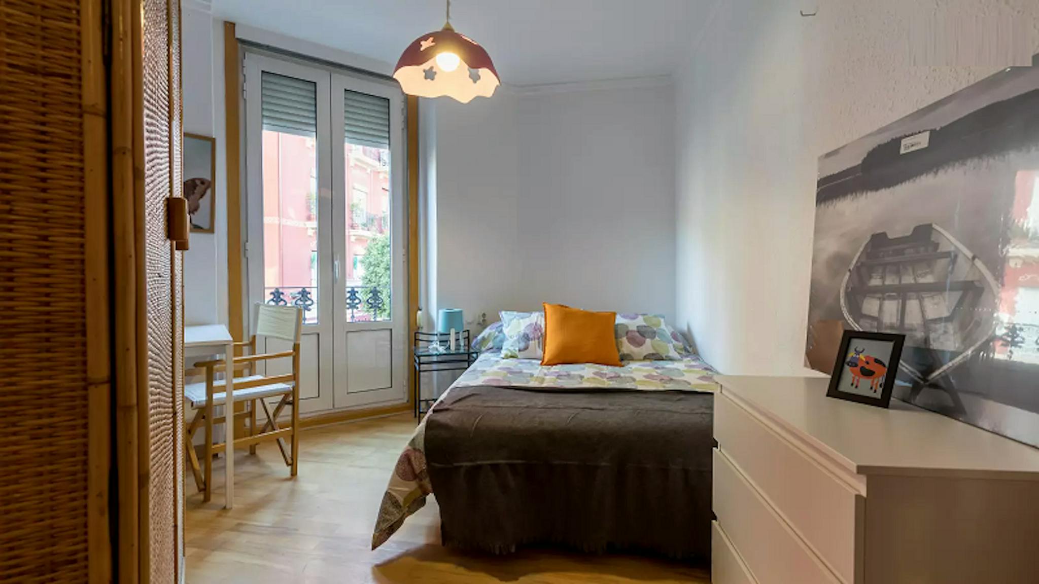 Calle Sueca, Valencia preview