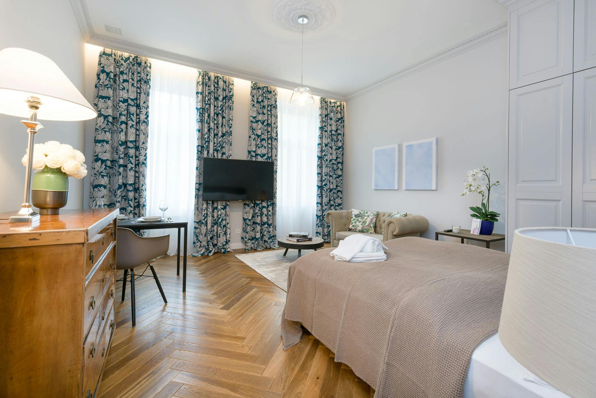 preview gallery tile