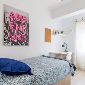 Private room for rent for €325 per month in Valencia, Carrer Lleons