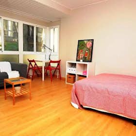 Private room for rent for €350 per month in Valencia, Carrer del Mestre Clavé