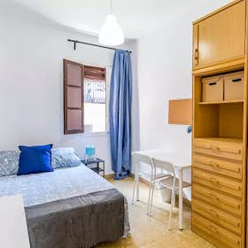Private room for rent for €350 per month in Valencia, Carrer Triador
