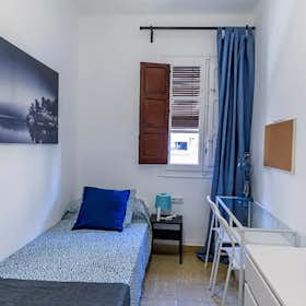 Private room for rent for €275 per month in Valencia, Carrer Triador