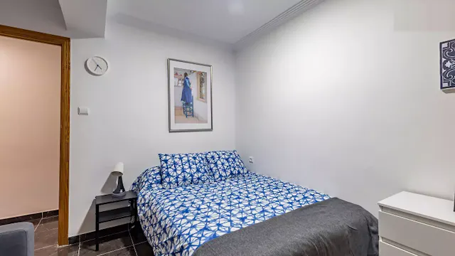 Private room in Carrer Sant Vicenç de Paül, Valencia (996067) room image 1