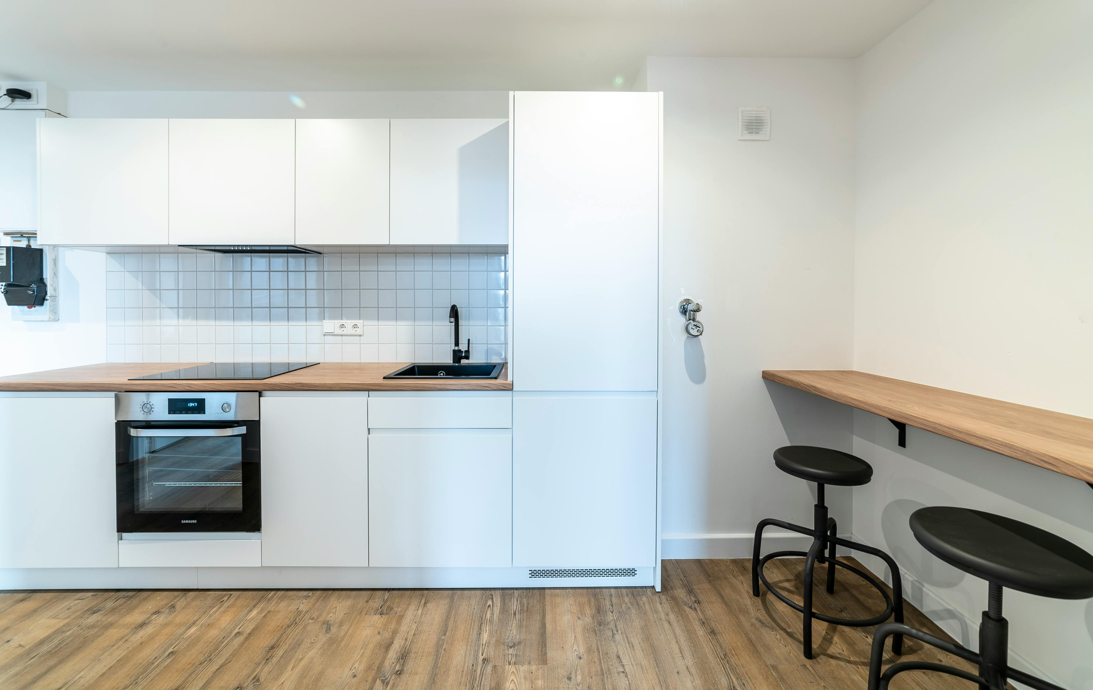 Apartment for rent on Leibnizstraße, Berlin - Widok 6