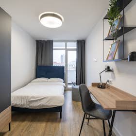 Private room for rent for €895 per month in Berlin, Leibnizstraße