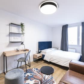 Private room for rent for €850 per month in Berlin, Leibnizstraße