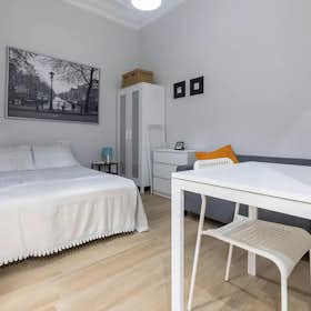 Private room for rent for €375 per month in Valencia, Calle Pintor Benedito