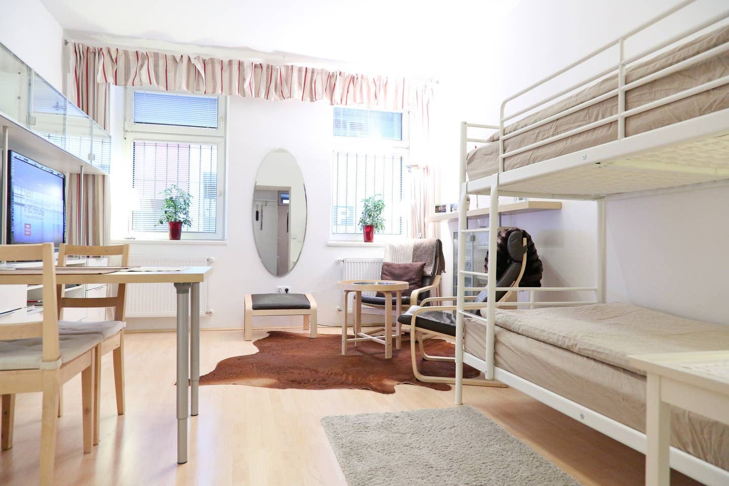 Studio for rent for €1,695 per month in Vienna, Pillergasse