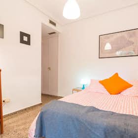 Private room for rent for €300 per month in Valencia, Calle Rubén Darío
