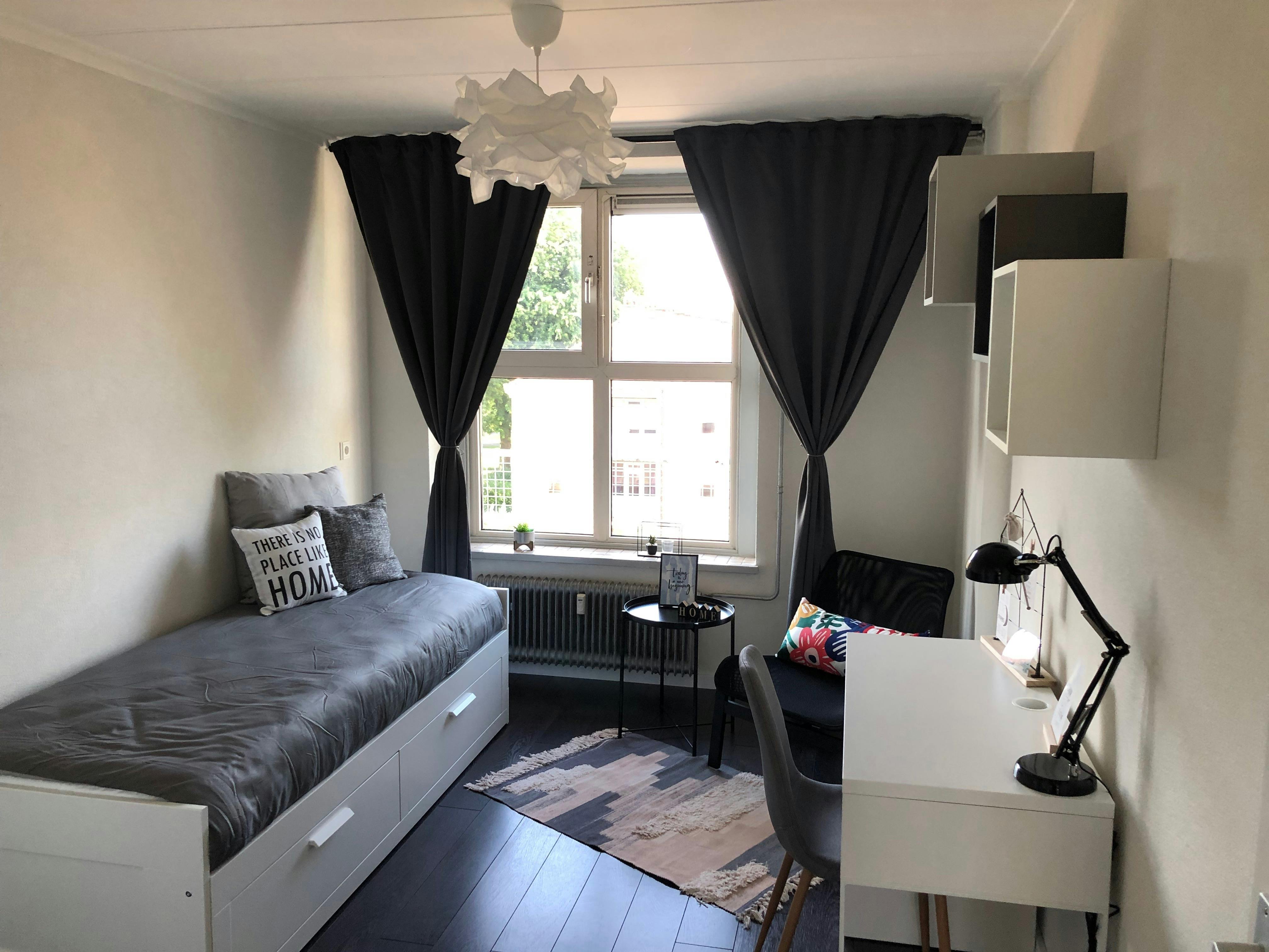 Chambre privée à louer pour 975 €/mois à Rotterdam, Goudsesingel