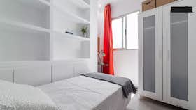 Приватна кімната за оренду для 250 EUR на місяць у Valencia, Carrer de Sant Vicent Màrtir