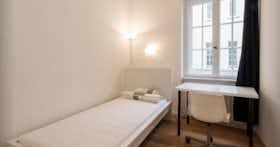 Приватна кімната за оренду для 660 EUR на місяць у Berlin, Königin-Elisabeth-Straße