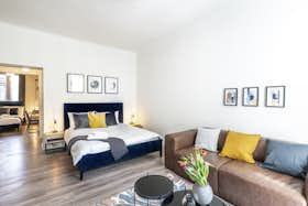 Apartment for rent for €1,895 per month in Berlin, Kurfürstenstraße