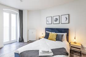 Appartement te huur voor € 1.495 per maand in Berlin, Kurfürstenstraße