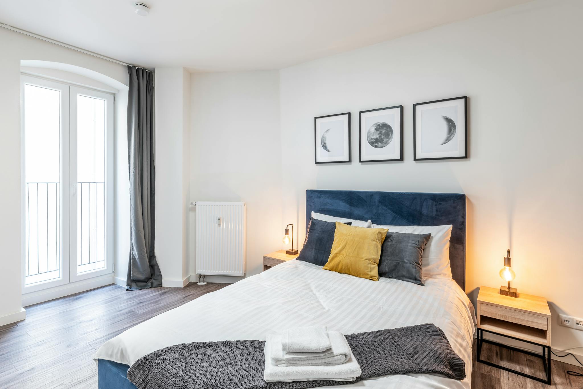 Kurfürstenstraße, Berlin preview