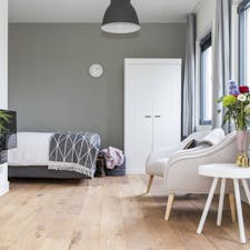 Studio for rent for 3.500 € per month in Utrecht, Amsterdamsestraatweg