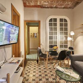 Apartment for rent for €2,800 per month in Barcelona, Carrer de Pavía