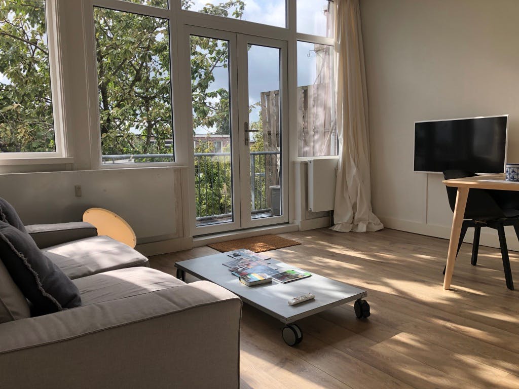 Studio aan Elsstraat, The Hague