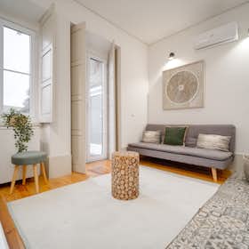 Apartment for rent for €1,430 per month in Porto, Rua do Bonjardim
