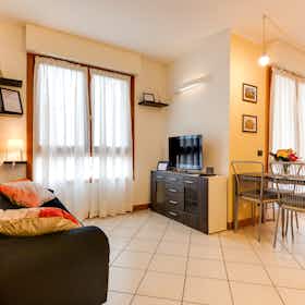 Apartamento para alugar por € 1.980 por mês em Forlì, Via Guido Bonali