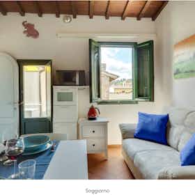 Appartement te huur voor € 1.100 per maand in Florence, Via San Giovanni