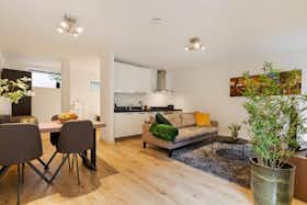 Apartment for rent for €1,995 per month in Utrecht, Zwaansteeg
