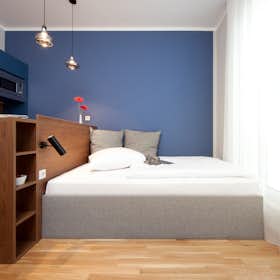 单间公寓 正在以 €2,495 的月租出租，其位于 Ulm, Kleiststraße