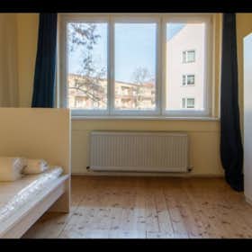 Private room for rent for €700 per month in Berlin, Braunlager Straße