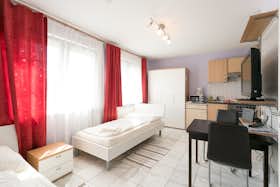 Wohnung zu mieten für 2.150 € pro Monat in Vienna, Lehenstraße