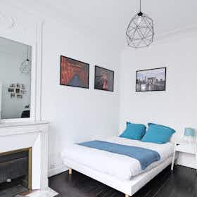 Private room for rent for €900 per month in Paris, Rue du Docteur Paquelin