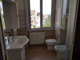 Приватна кімната за оренду для 450 EUR на місяць у Busto Arsizio, Via Genova