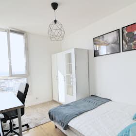 Private room for rent for €920 per month in Paris, Boulevard de Charonne
