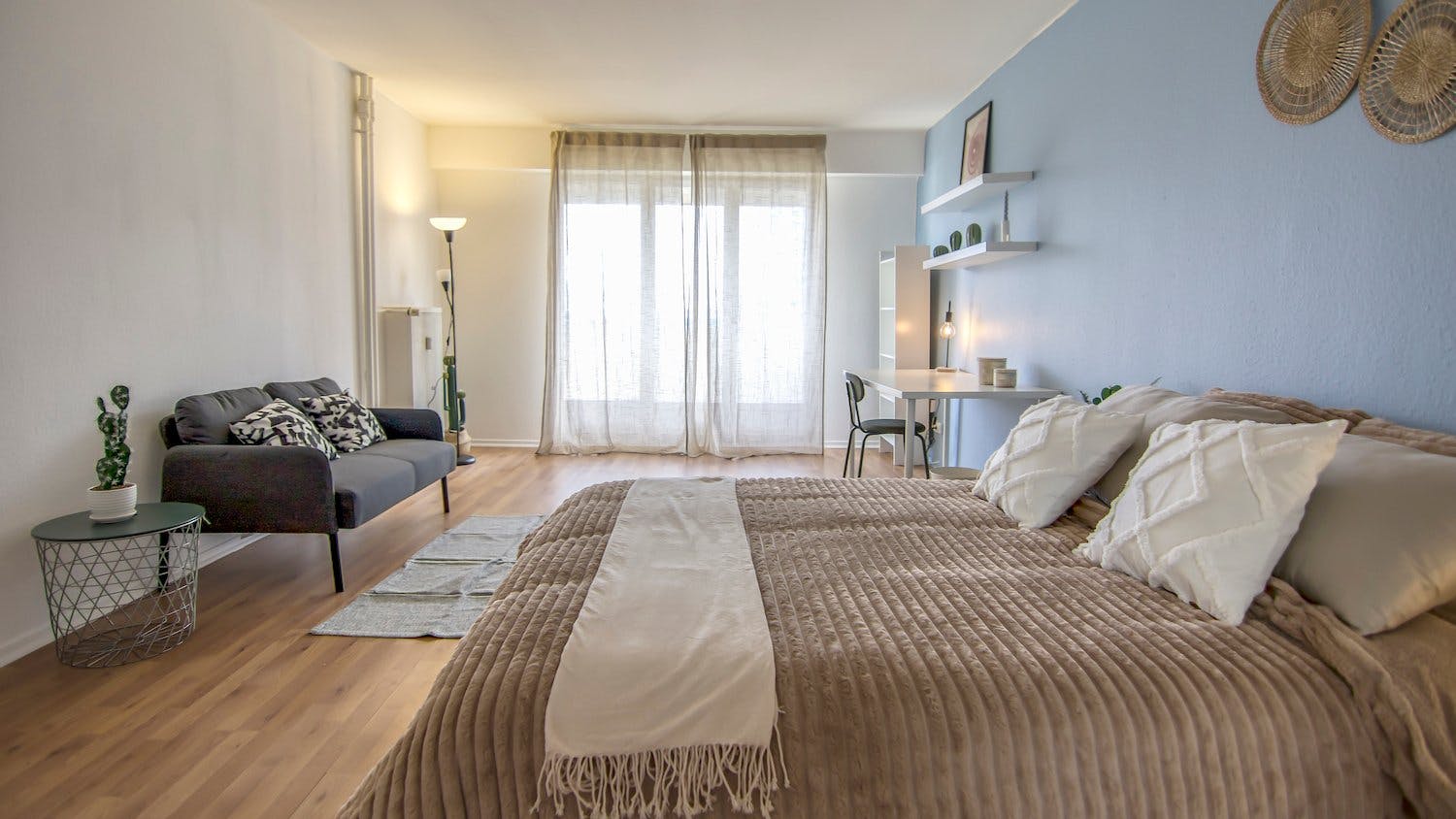 preview gallery tile