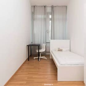 Private room for rent for €730 per month in Berlin, Bismarckstraße
