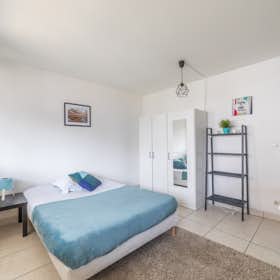 Privé kamer te huur voor € 500 per maand in Strasbourg, Rue de Londres