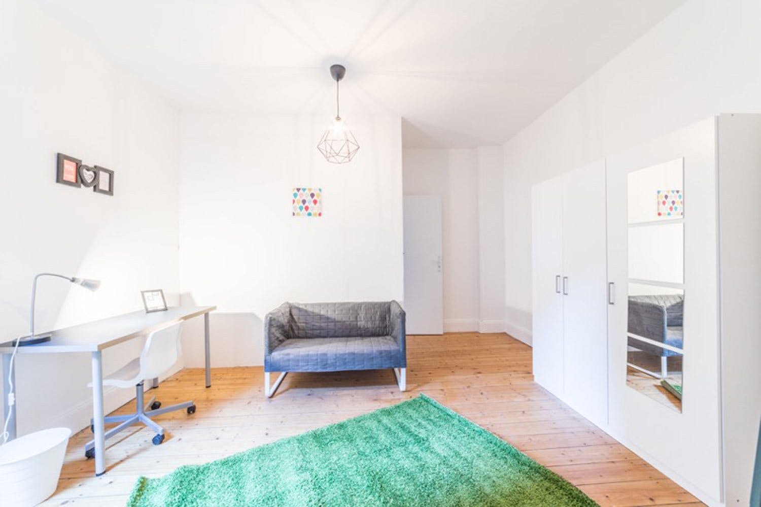 preview gallery tile