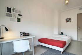 Privé kamer te huur voor € 500 per maand in Marseille, Rue Antoine Pons