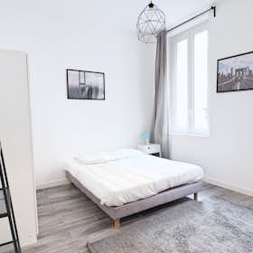 Privé kamer te huur voor € 450 per maand in Marseille, Rue Juramy